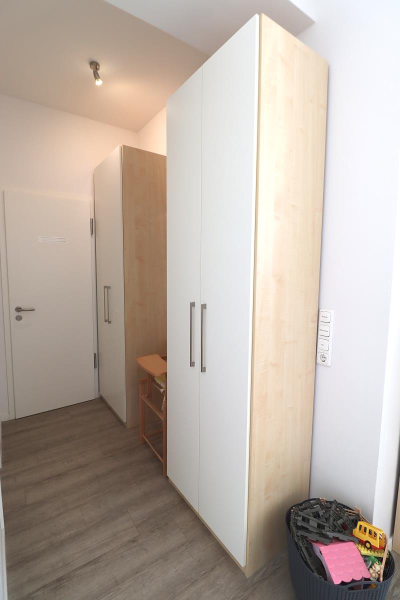 Schrank